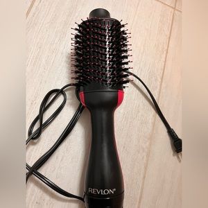 Revlon Salon One-Step Hair Dryer and Volumizer